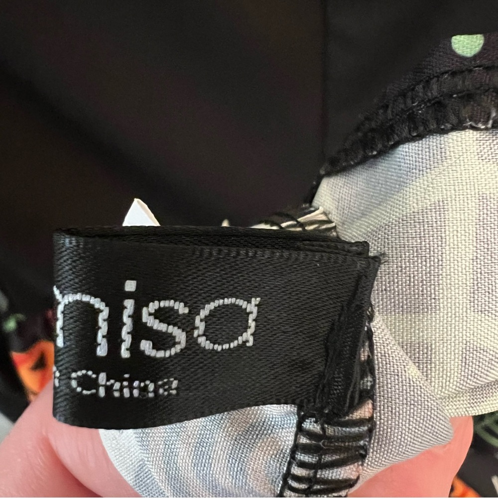 Camisa Spiders Webs Skulls Jackolanterns Candycorn Happy Halloween Dress L LN - Picture 8 of 10